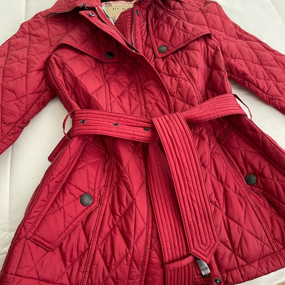 COPY - Burberry S/P red coat